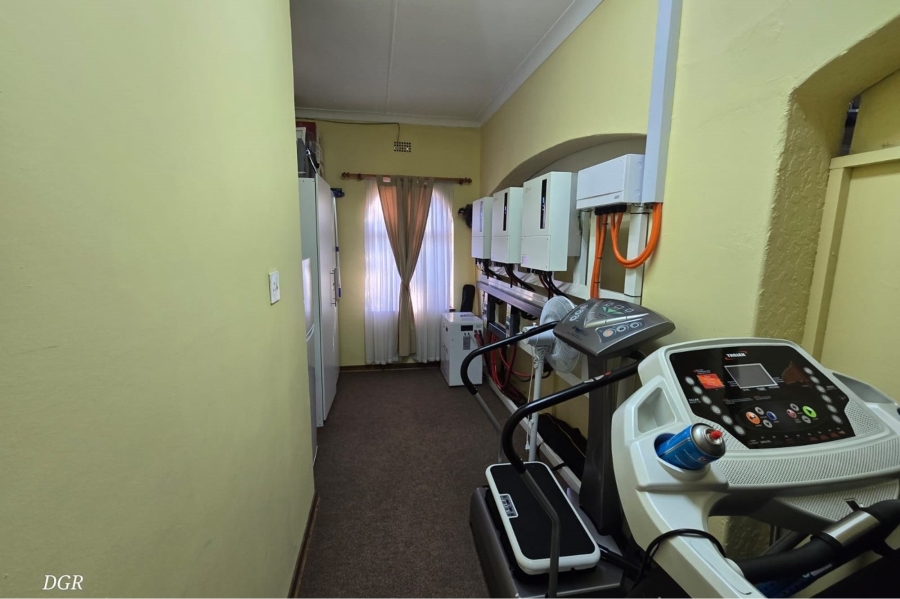 4 Bedroom Property for Sale in Hillcrest Northern Cape